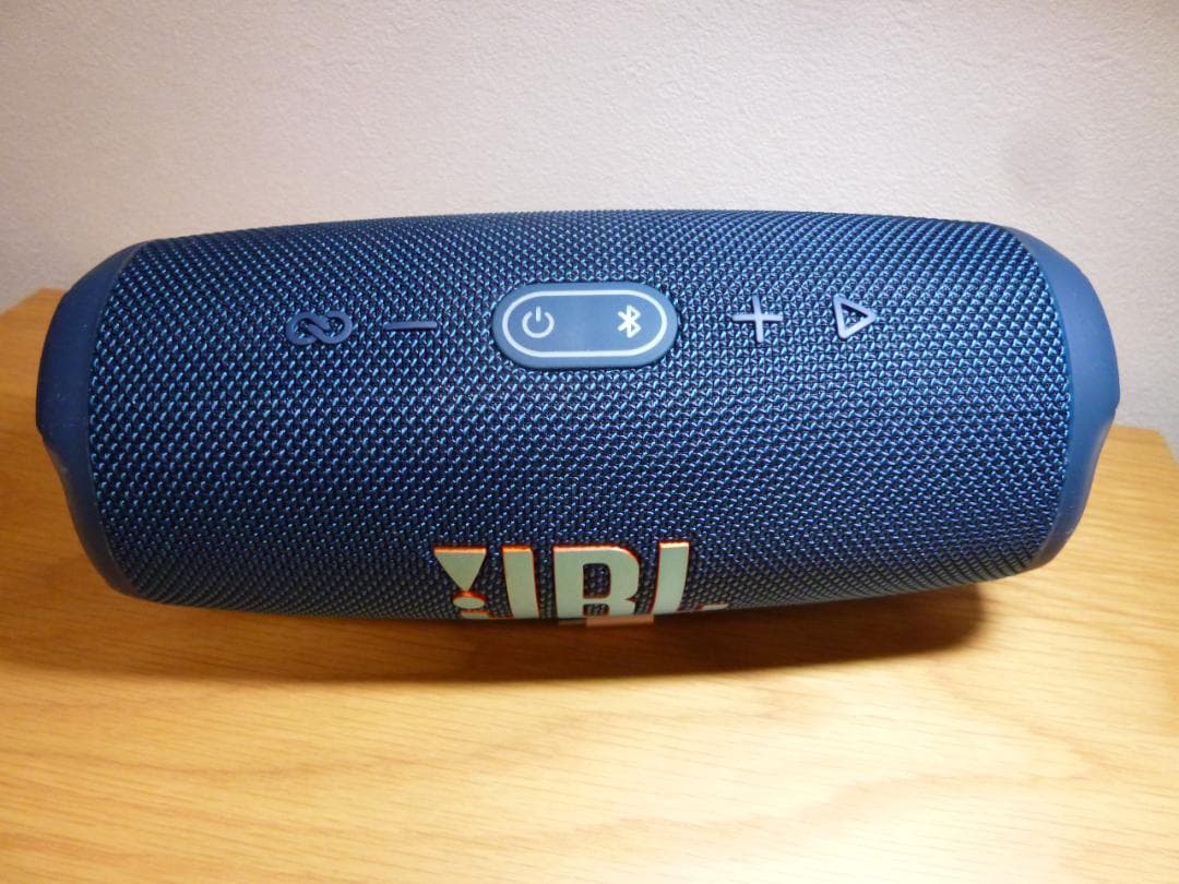 【未使用に近い】JBL Charge 5 Bluetoothスピーカー