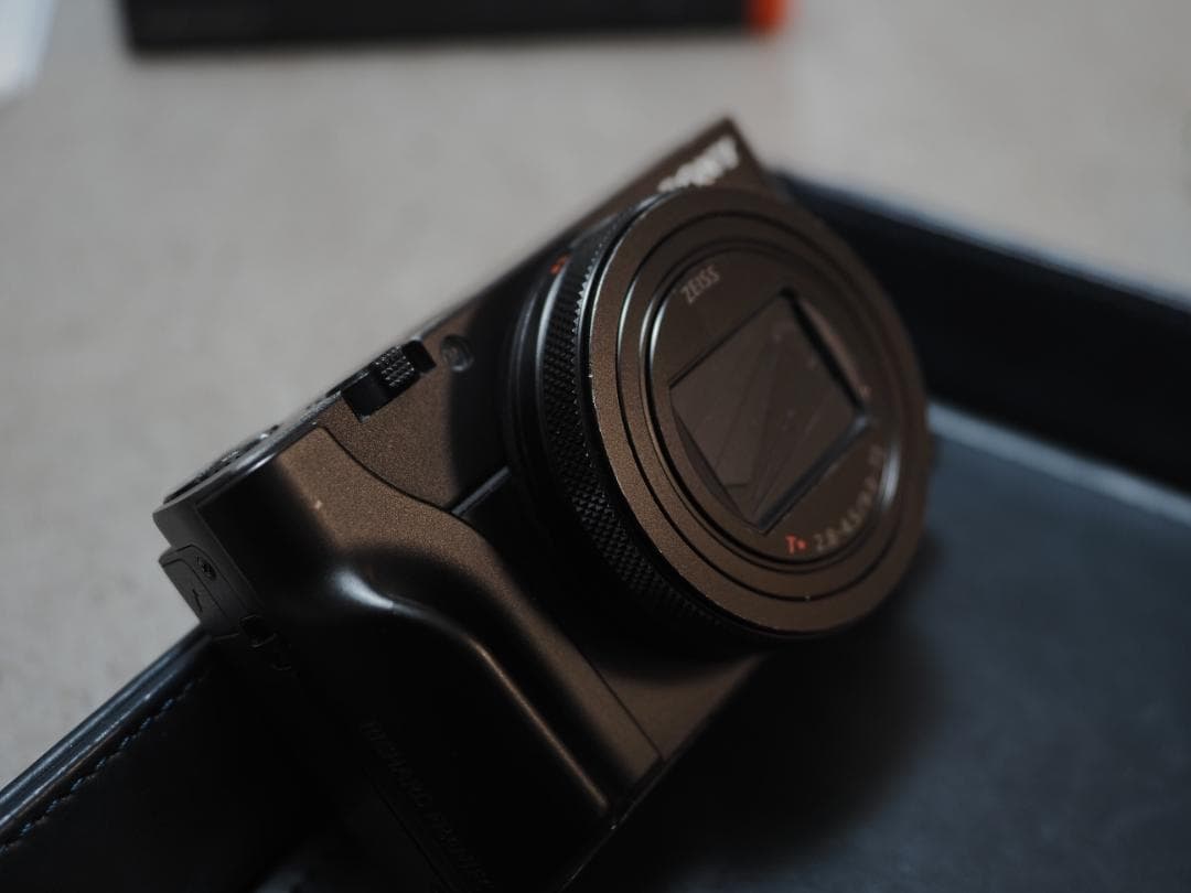 ソニー DSC-RX100M7