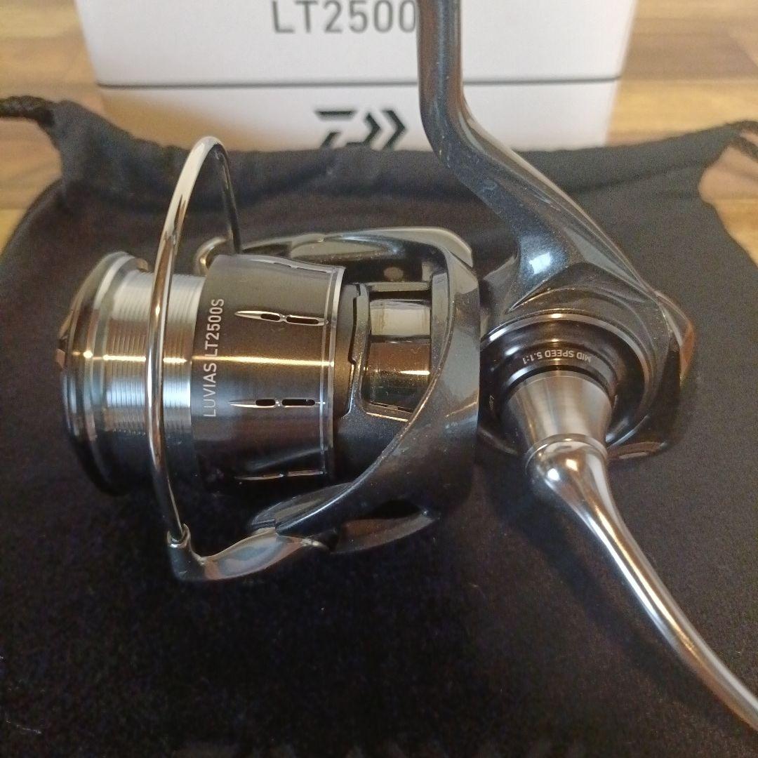 【超美品】ダイワ ルビアス LT2500S
