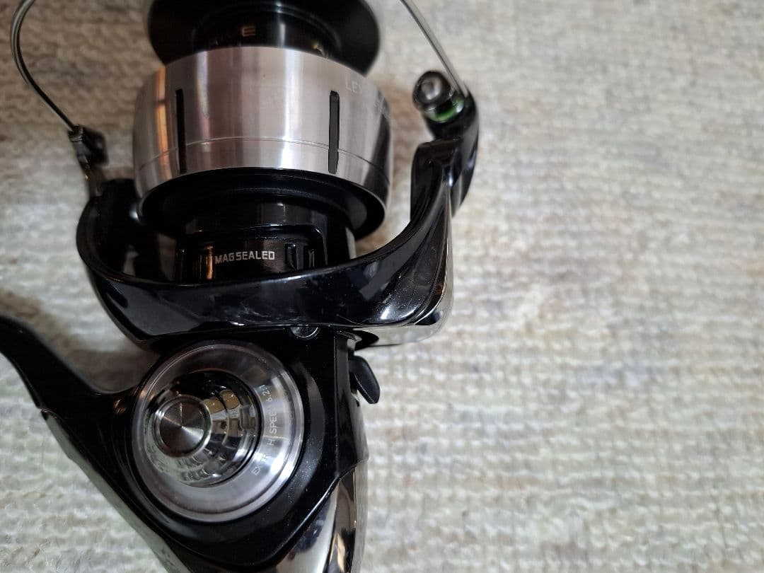 ダイワ スピニングリール 23 レグザ LT5000-CXH スピニングリール