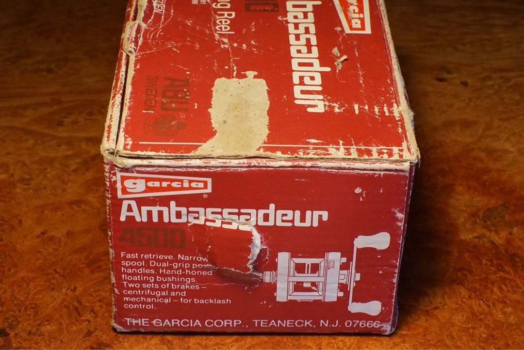 元箱付 ABU アンバサダー 4500 メンテ済 フレーム修正済 チェリーレッド