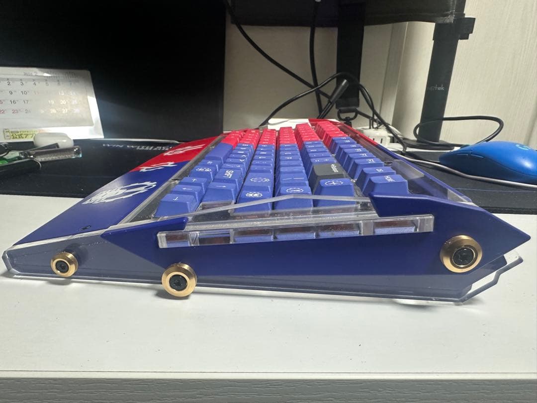 仮面ライダービルド カスタム仕様 メカニカルキーボード