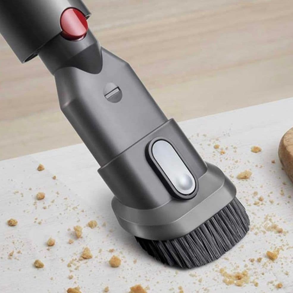 ダイソン V8SV10 掃除機 分解清掃済み 動作品 純正バッテリー３つセット