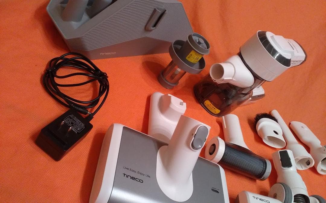 Tineco■コードレスクリーナー■掃除機■FB1853B■ハンディ兼用ティネコ