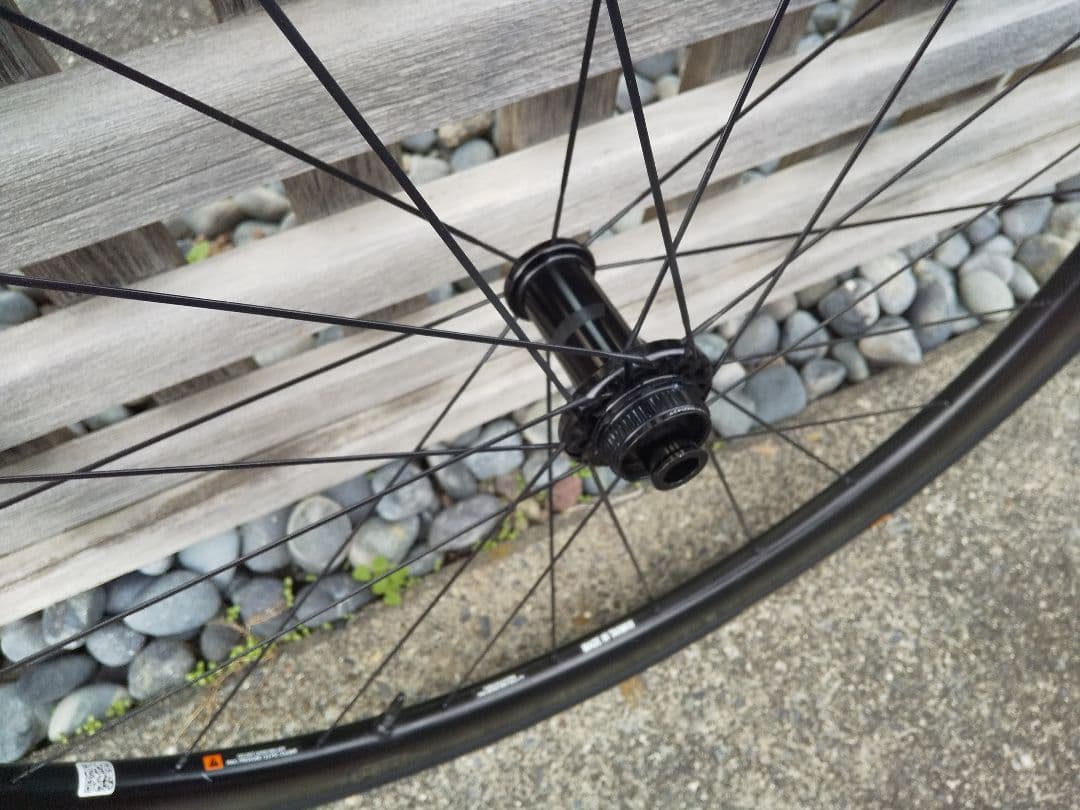 GIANT SLR1 42 DISC Hookless カーボンホイール