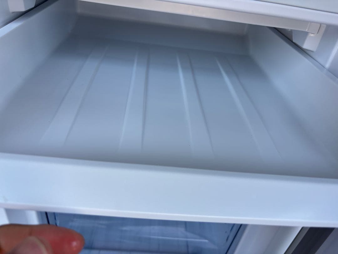 TCL 2023年製 2ドア冷蔵庫 173L 静音、省エネ設計 スリムサイズ