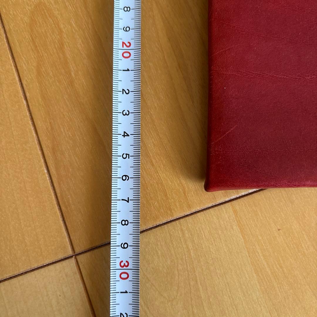 アンリクイール　書類入れ