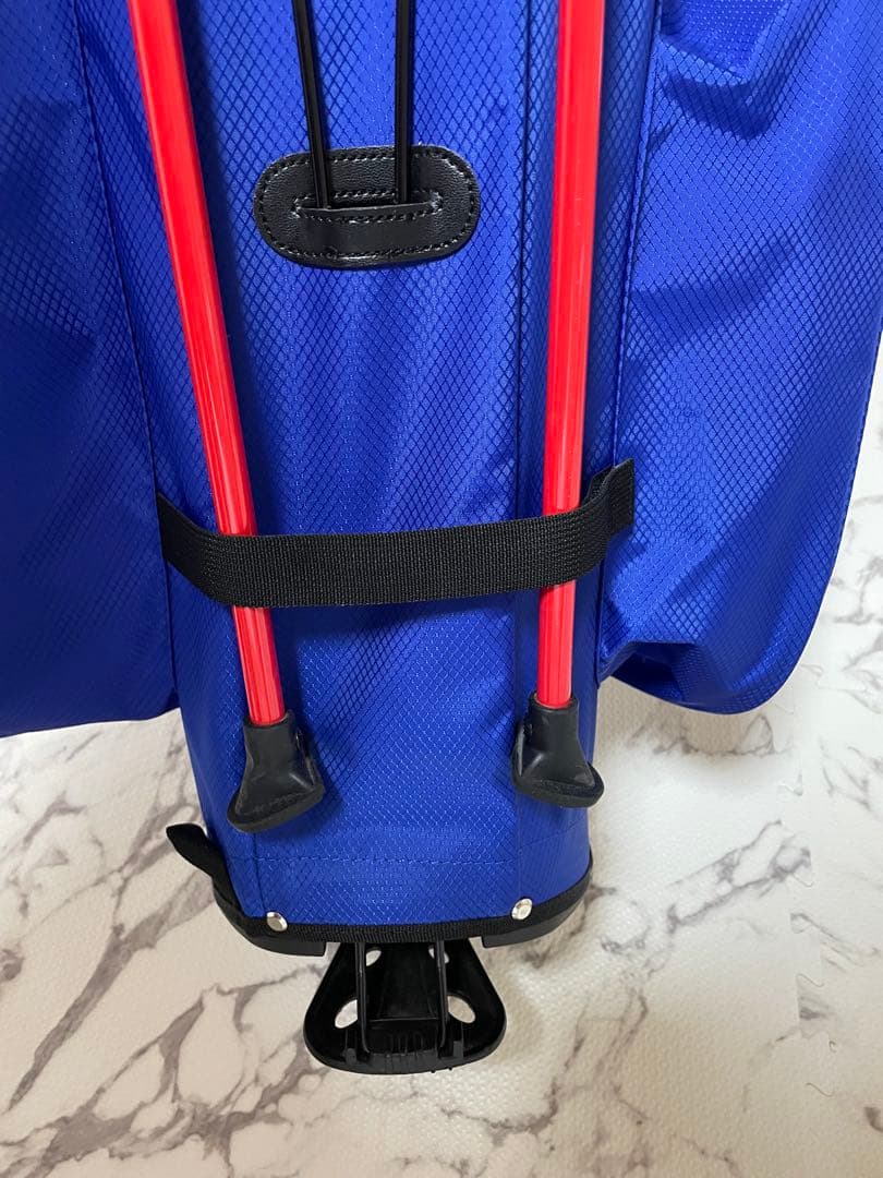 MASTER BUNNY EDITION 軽量　スタンド付き　キャディーバッグ