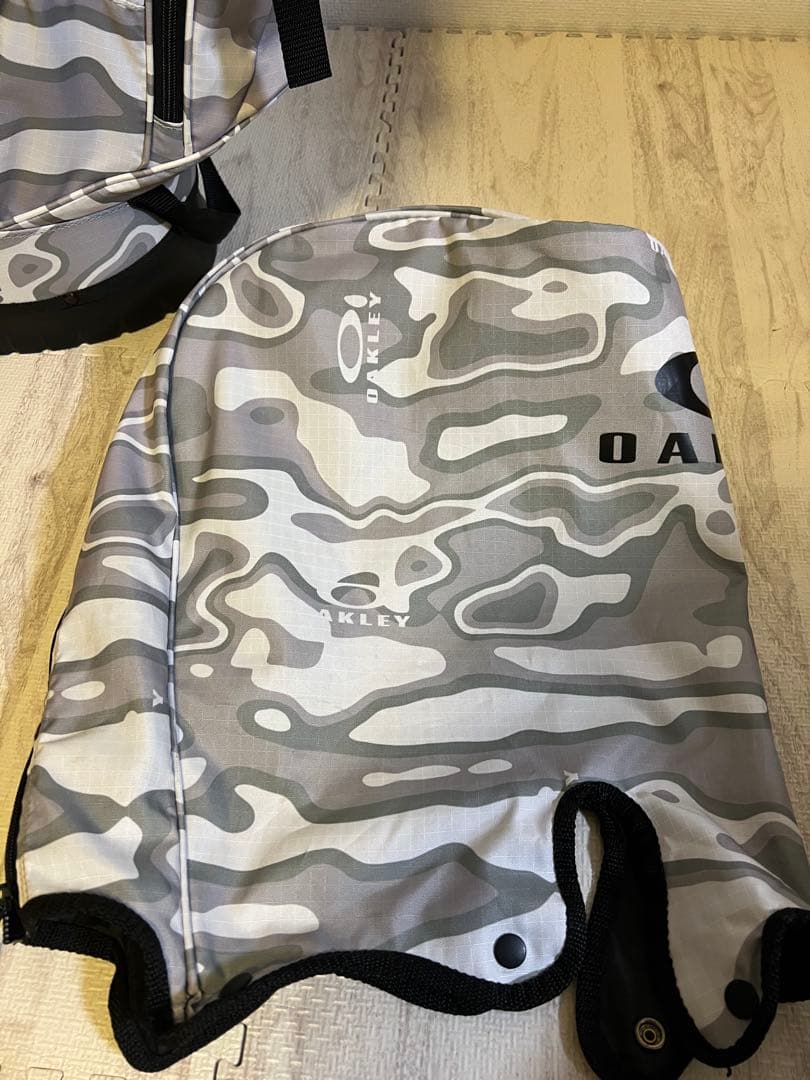 オークリー　スタンド　キャディバッグ