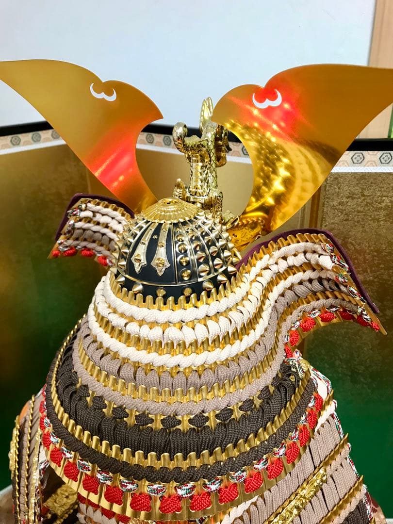 五月人形　鎧，兜　大型3段飾り