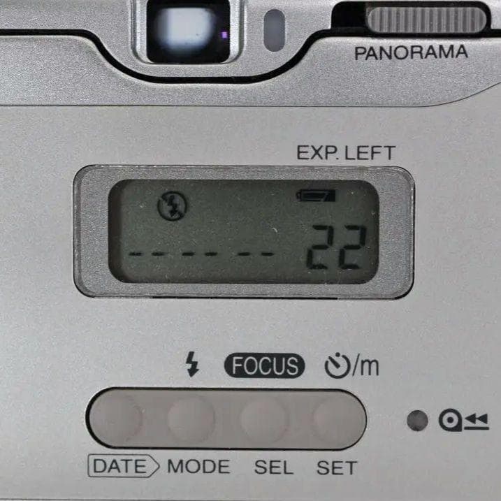 【動作ＯＫ、美品】FUJIFILM TIARA II CARDIA mini