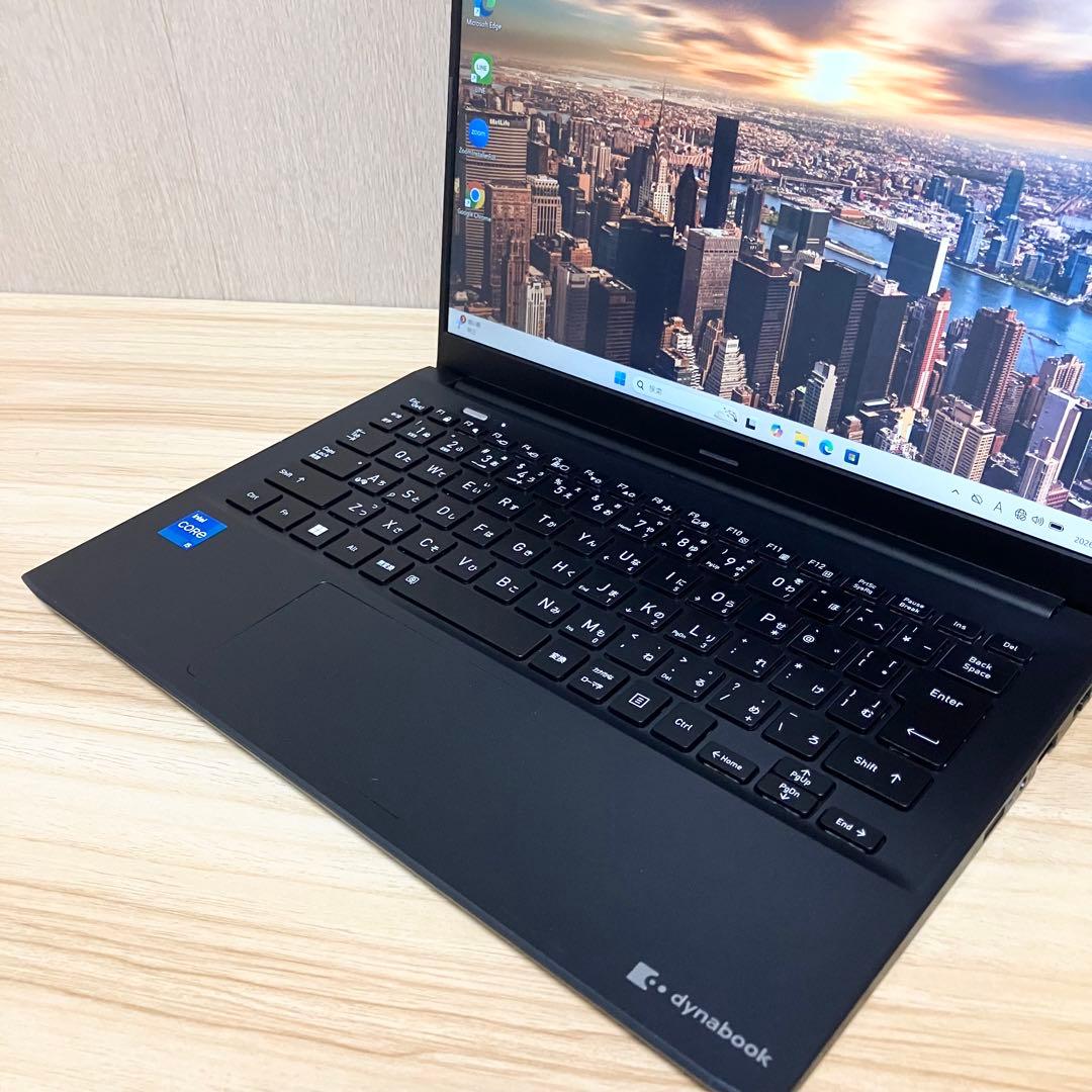 第12世代！ dynabook S73/KU 2022年製 バッテリー優良 i5