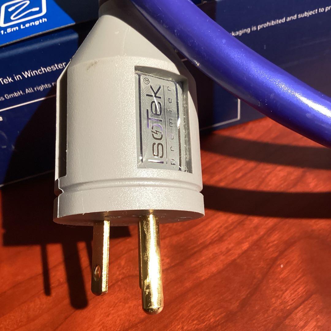 IsoTek V5 AQUARIUS パワー・コンディショナー