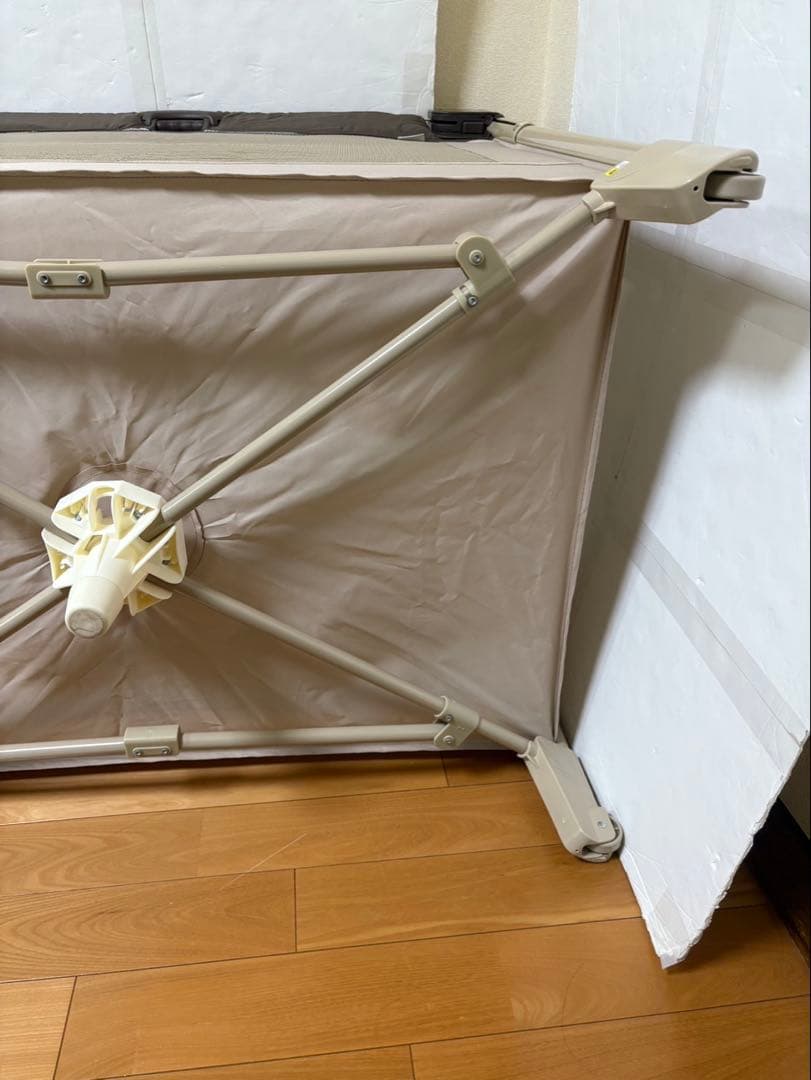 アップリカ　Aprica 折り畳み ベビーベッド ココネル ブラウン