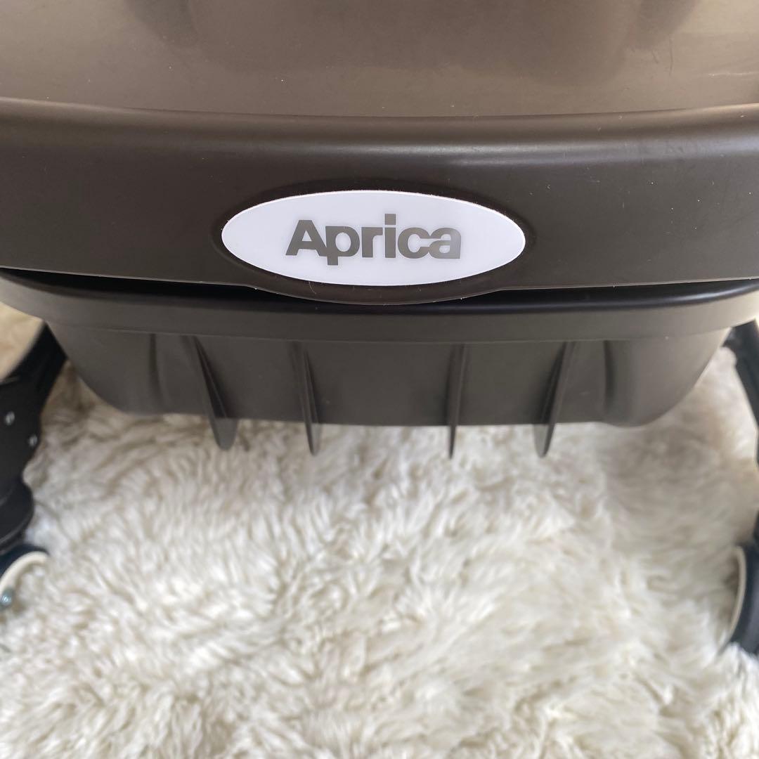 Aprica ユラリズム オート ネオ カンタービレ 電動ハイローチェア