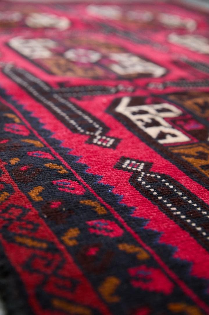 ヴィンテージラグ　トライバルラグ　バルーチ族(199×103cm)茶・赤・紺・黒