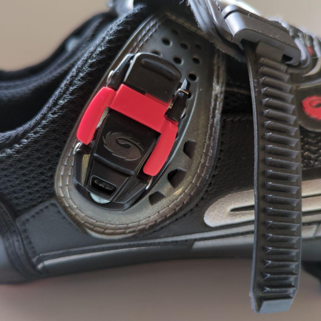 【お値下げ中】SIDI ビンディングシューズ　サイズ43M ロードバイク