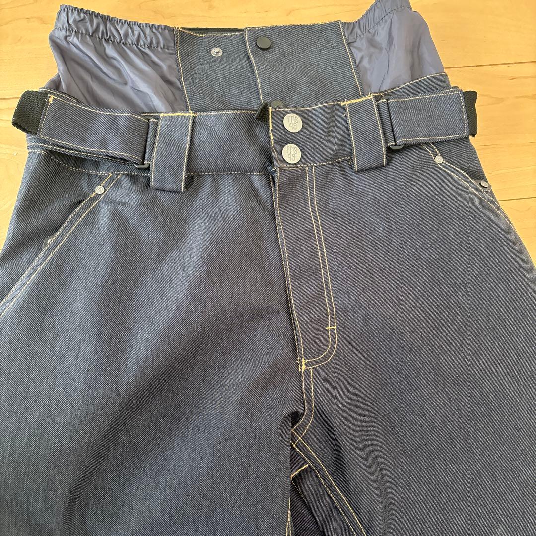 【美品】スノボ デニムパンツ　ユニセックスS