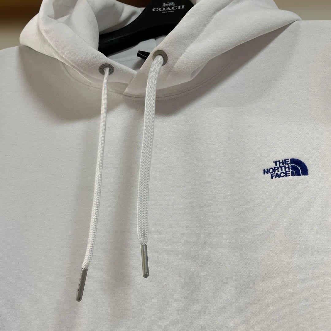 タグ付き新品THE NORTH FACE ホワイト パーカー裏起毛