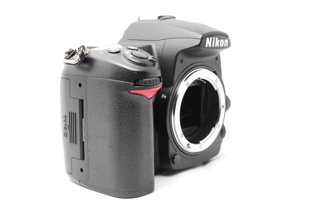 美品✨️Nikon D7000◎ズーム2本＋元箱付！風景・人物・遠景まで幅広く◎