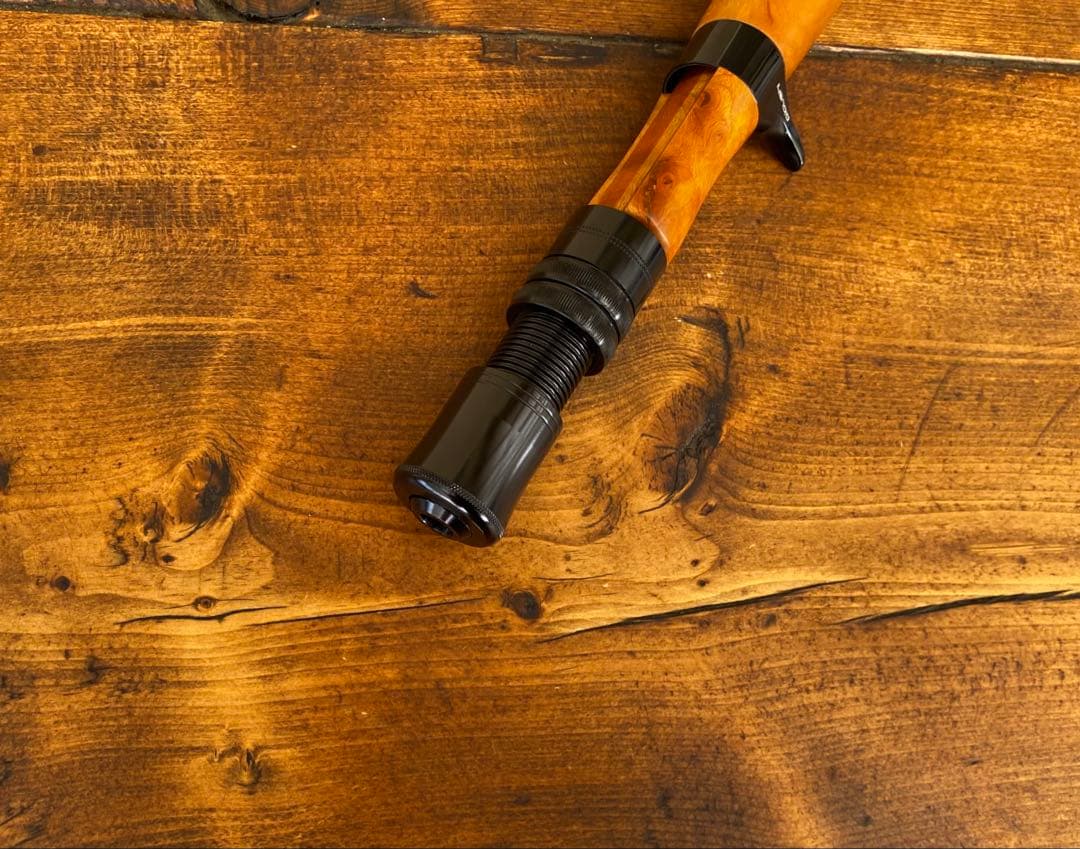 ウッドリールシート　ウッドグリップ　ロッドビルディング　トラウト　フェルール