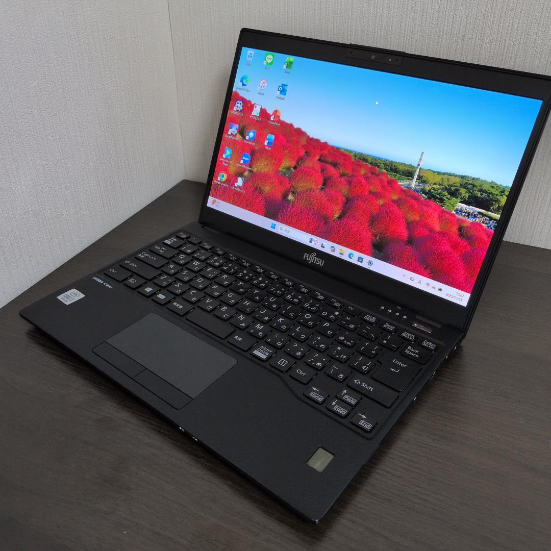 【第１０世代Corei7薄型モバイル】富士通／U9310D／16GB／256GB