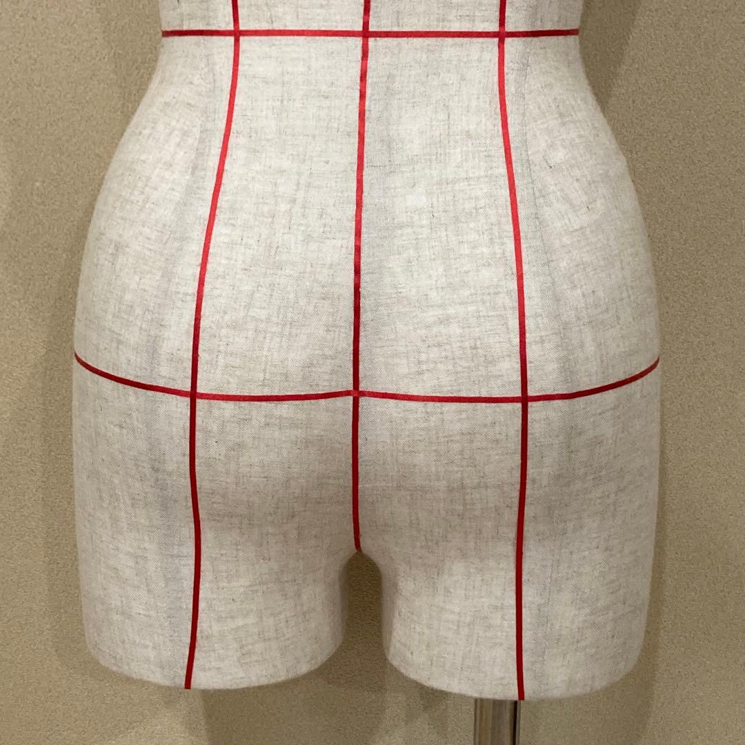 sun エコボディ トルソー マネキン 女性用 ライン入り