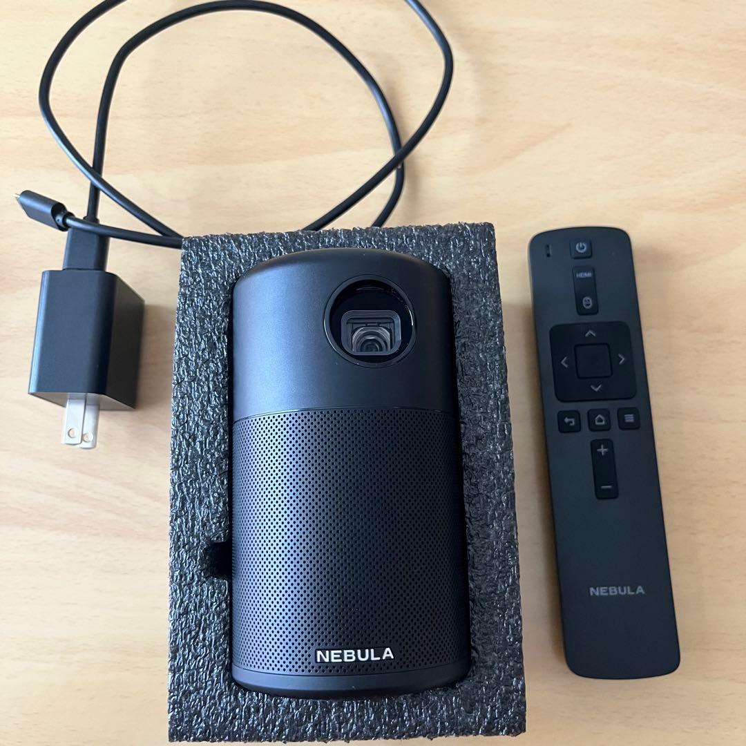 NEBULA by Anker プロジェクター 本体
