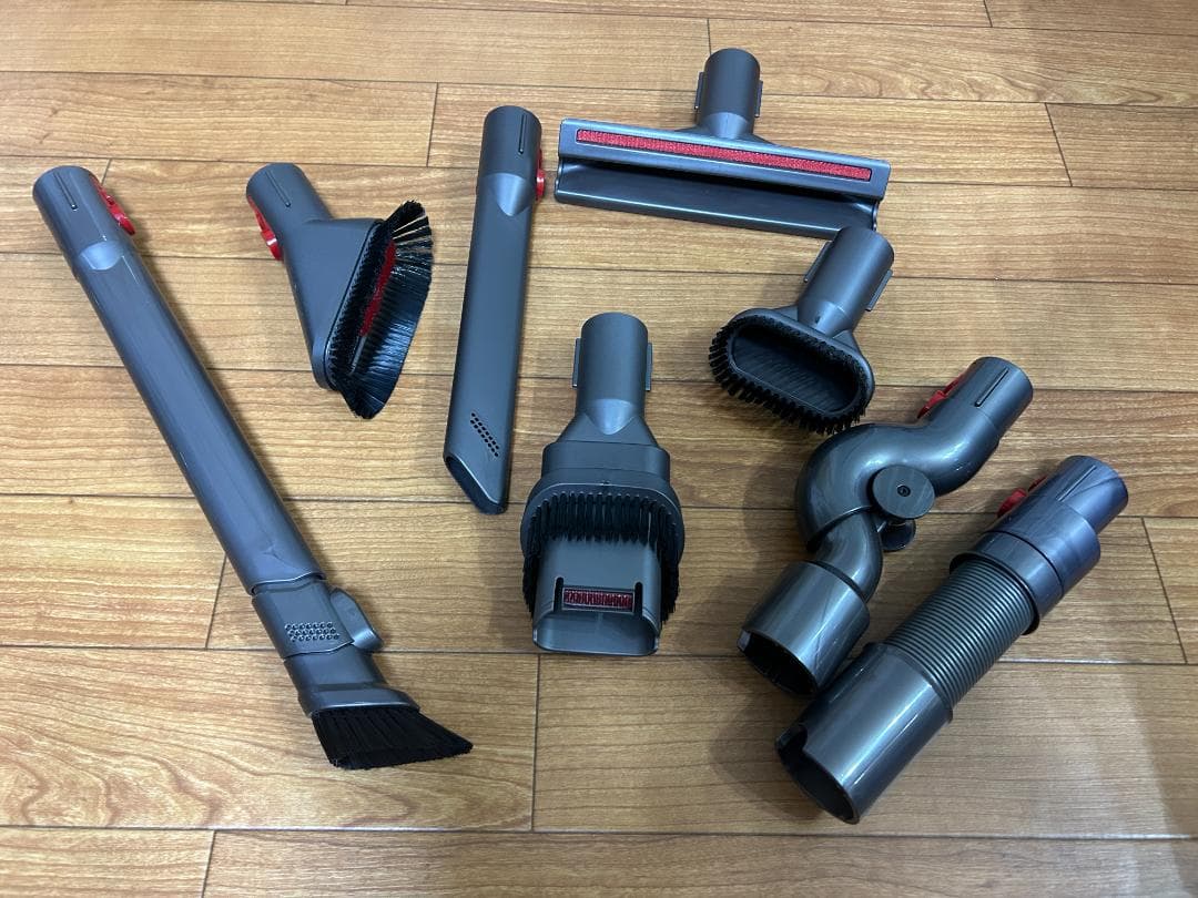 【美品】ダイソン dyson V11 SV14 【新品】アクセサリ　スタンド付き