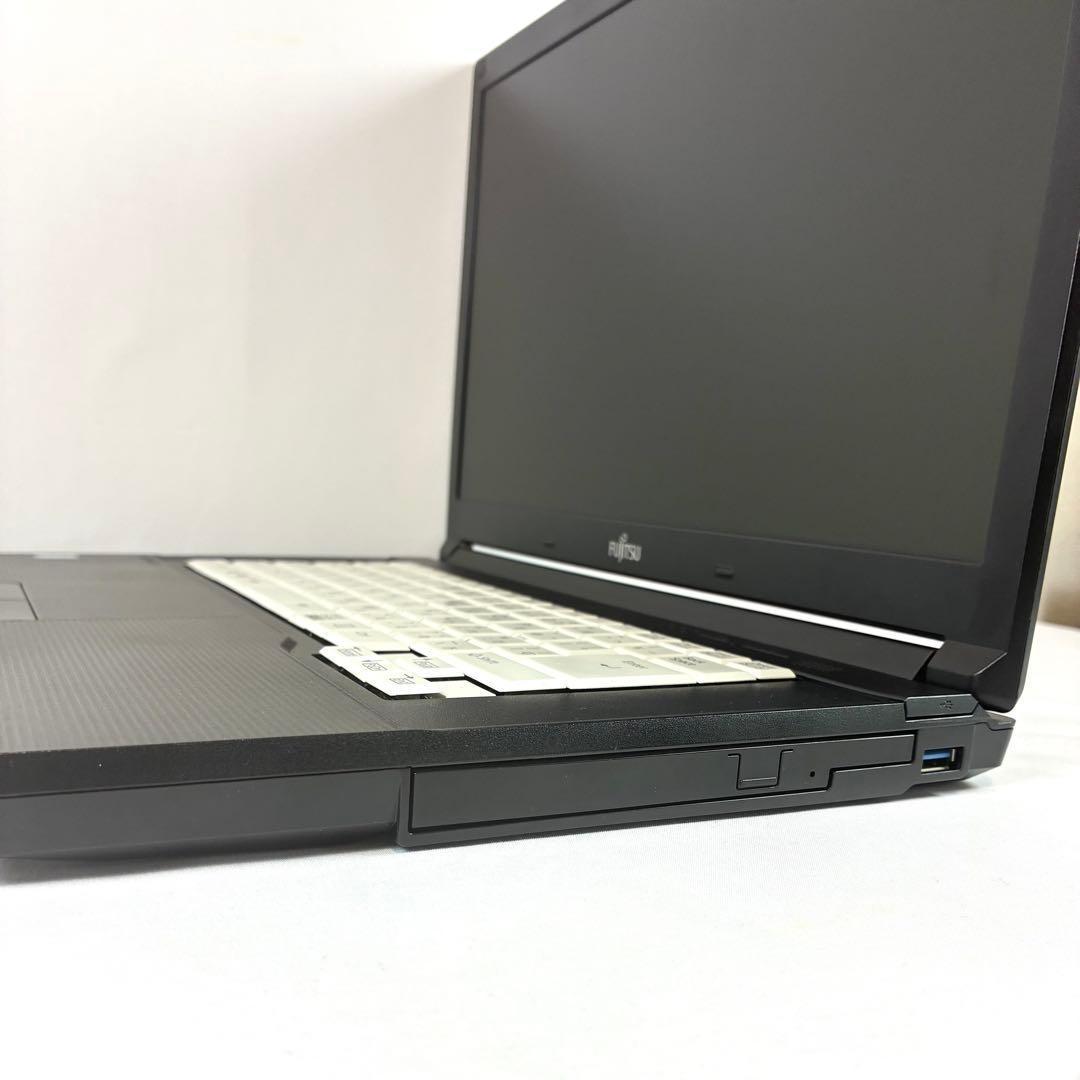 FUJITSU LIFEBOOK A576P SSD256GB パソコン PC