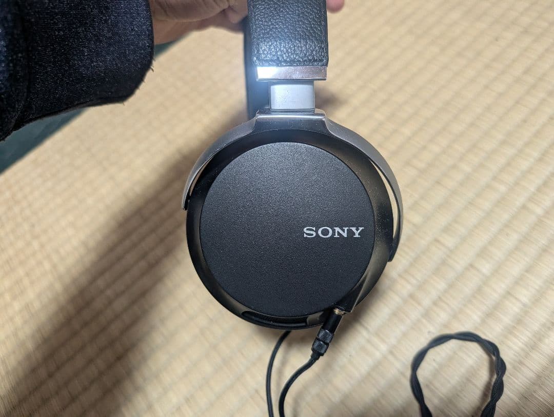 SONY 有線ヘッドホン mdz-7