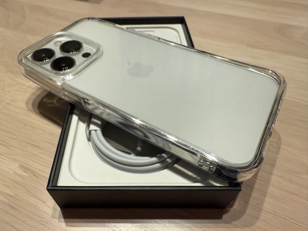 Apple iPhone 13 Pro シルバー 256GB SIMフリー