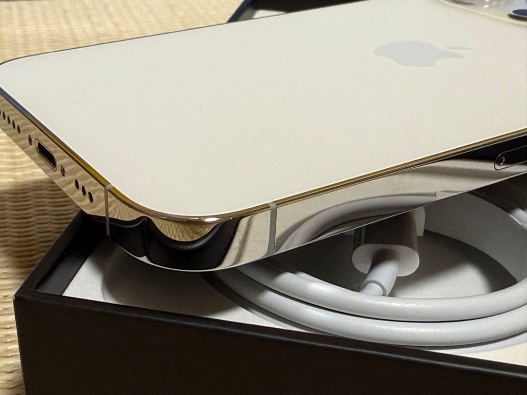 Apple iPhone 13 Pro シルバー 256GB SIMフリー