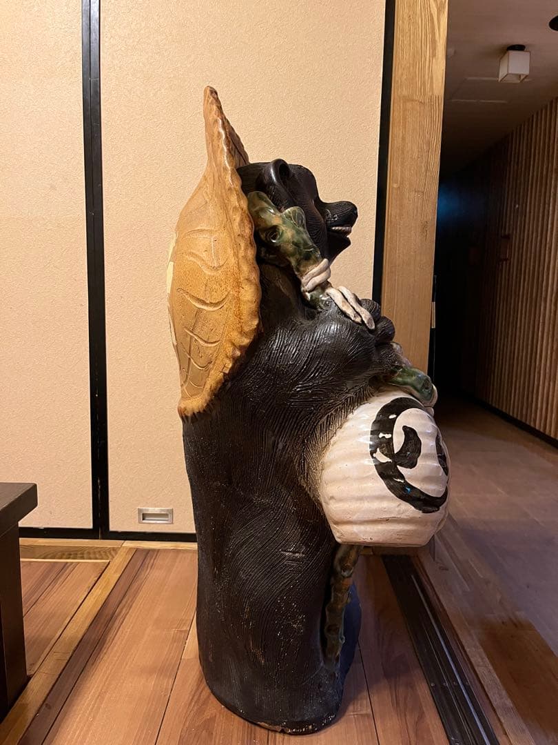 たぬきの置物