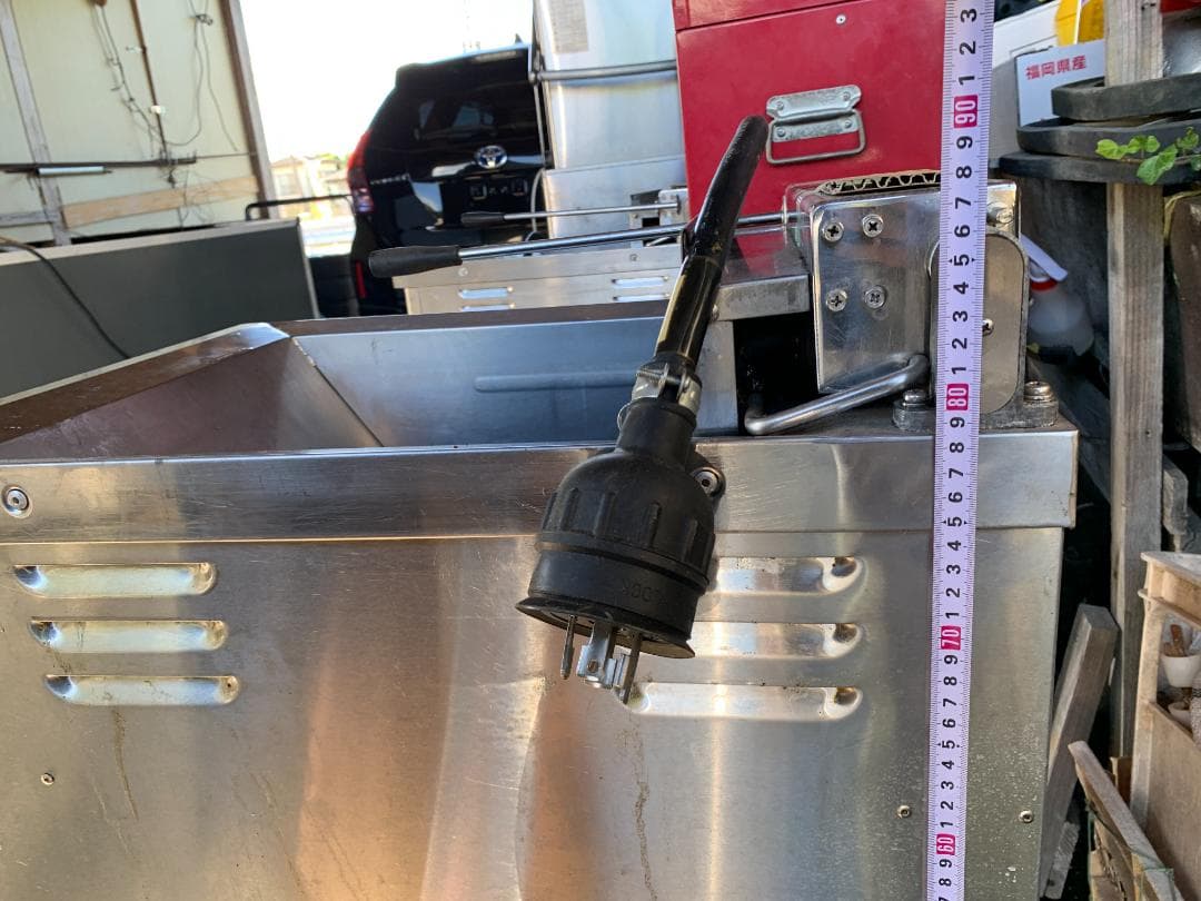 マルゼン　業務用電気フライヤー　MEF -18C　三相　２００V　③