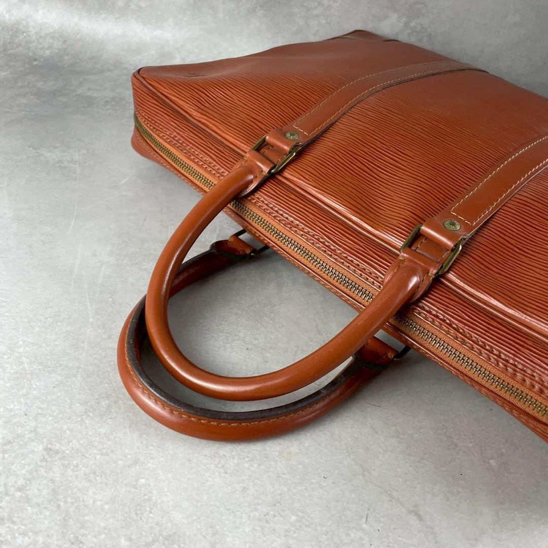 良品✨ルイヴィトン ポルトドキュマン ヴォワヤージュ ビジネスバッグ ブラウン