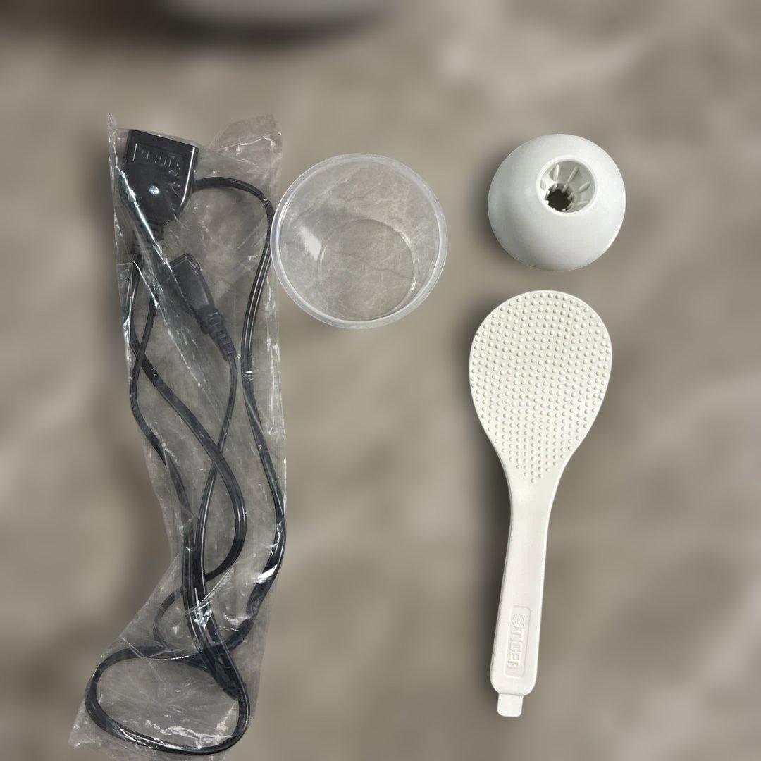 TIGER タイガー　炊飯器　炊きたて　JBH-G2型　JBH-G102