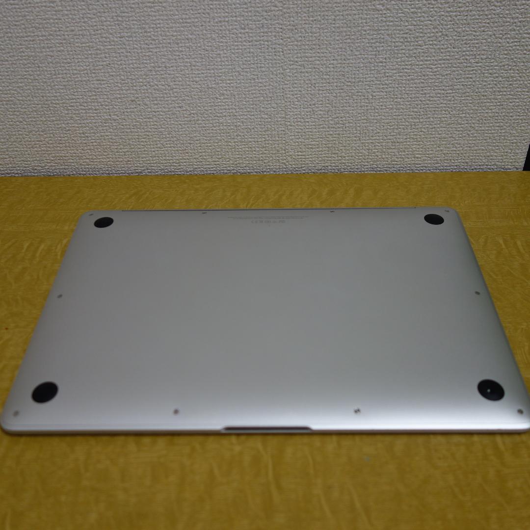 253）MacBook Air 2019　13インチ　/128GB/8GB/i5