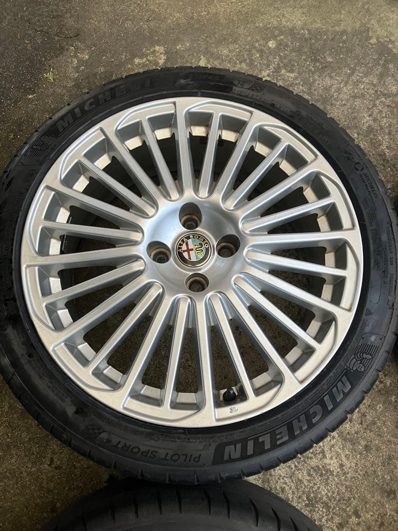 アルファロメオ　ミト　レガーレ　ホイール・タイヤ　セット　希少