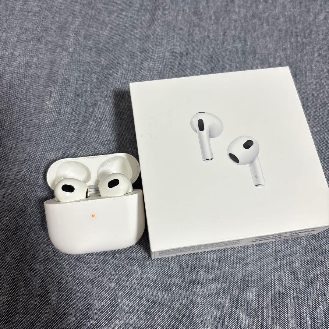 AirPods本体 ホワイト　第3世代