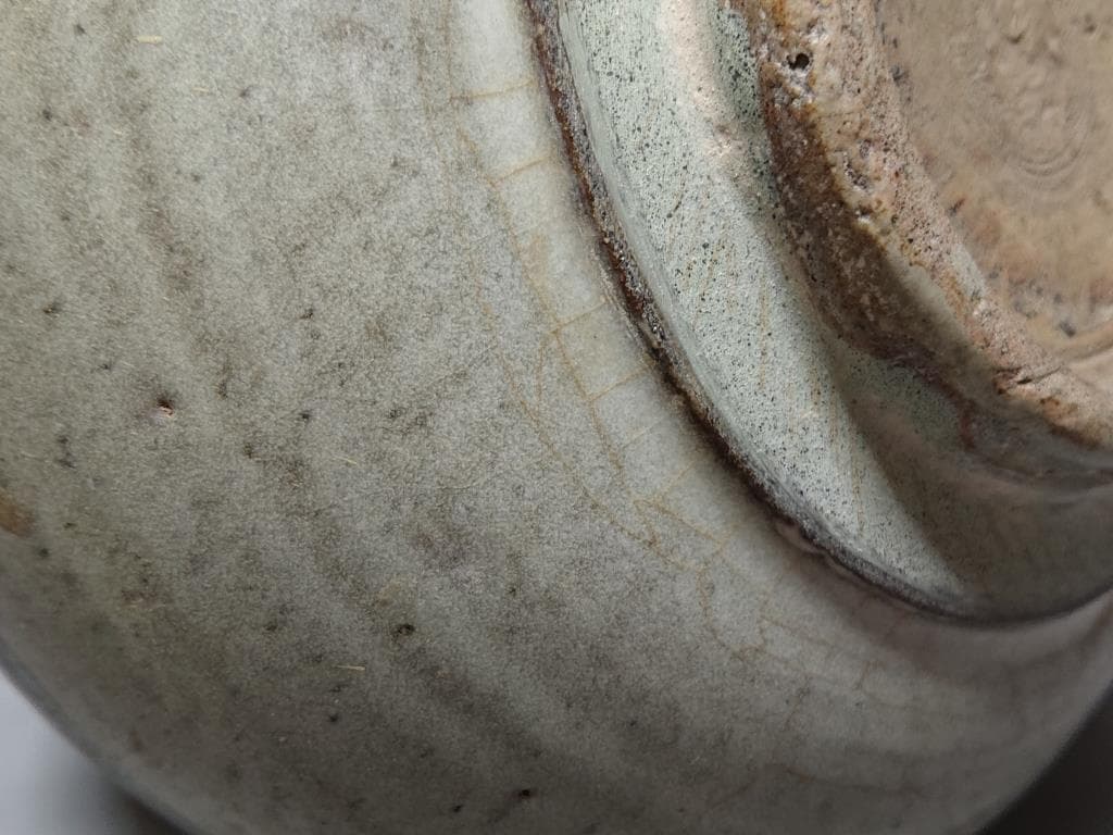 コレクター収集品　タイ　スワンカローク　鉄絵草花紋僧侶托鉢鉢　13～15世紀