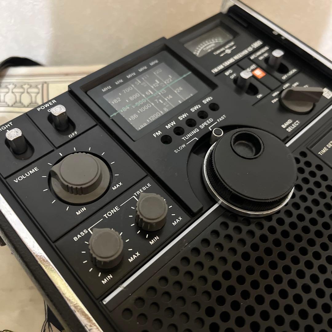 動作美品！●SONY　スカイセンサ－　ICF5800　●昭和のBCL傑作機！