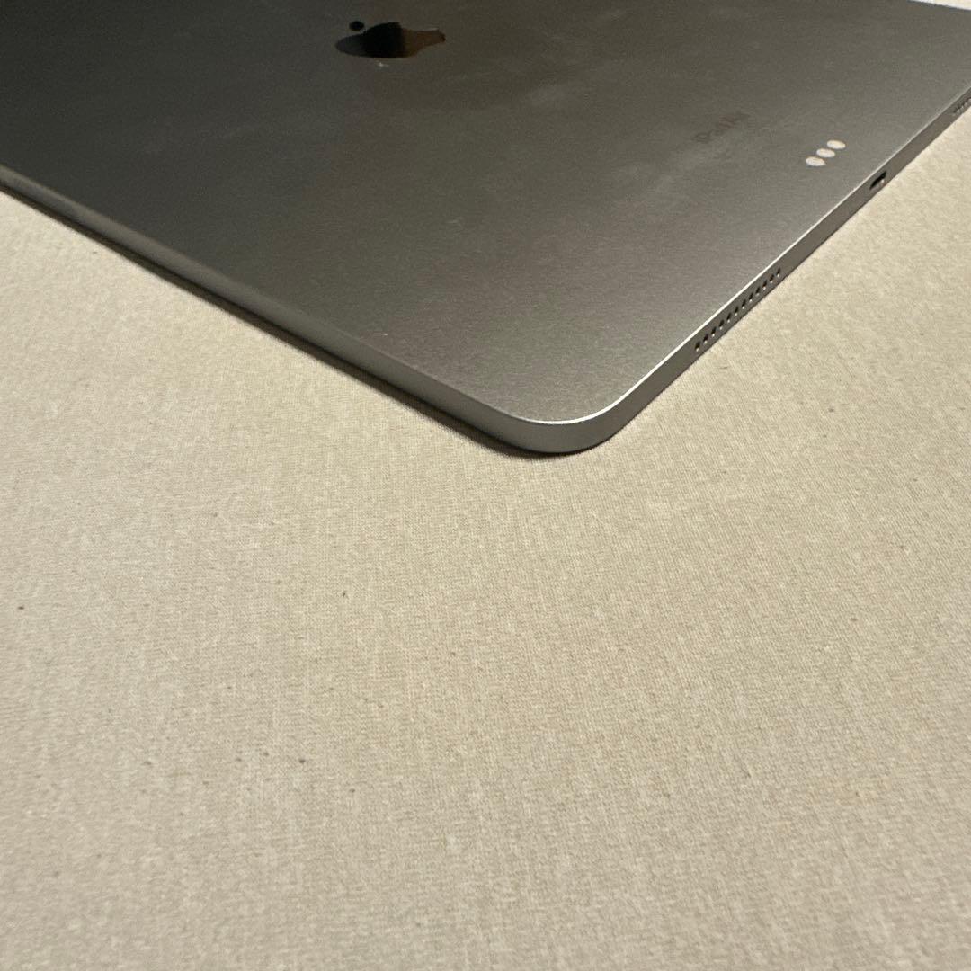 iPad Air 13インチ バッテリー100% Wi-Fi 128GB 14