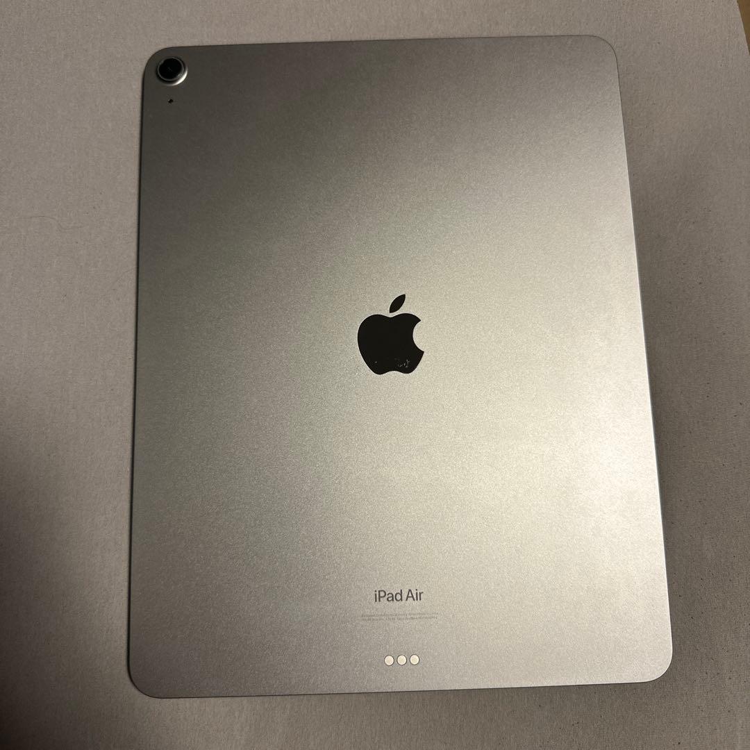 iPad Air 13インチ バッテリー100% Wi-Fi 128GB 14