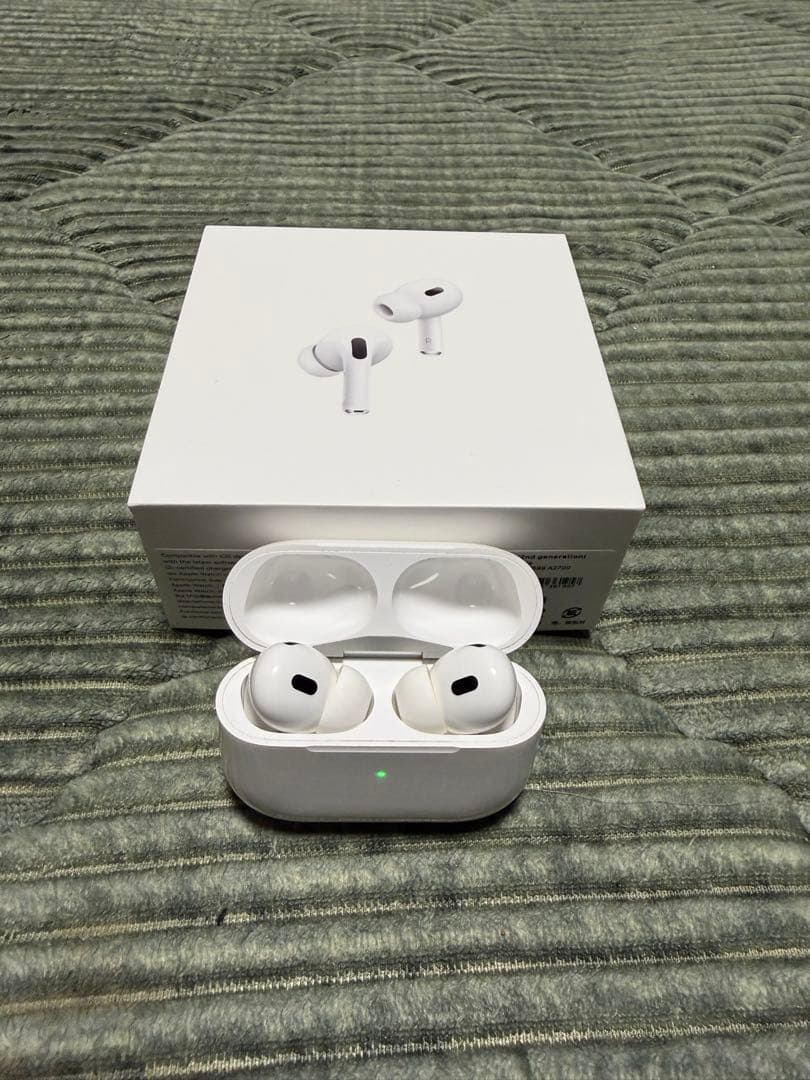 AirPods Pro 2 美品　Lightning MagSafe充電