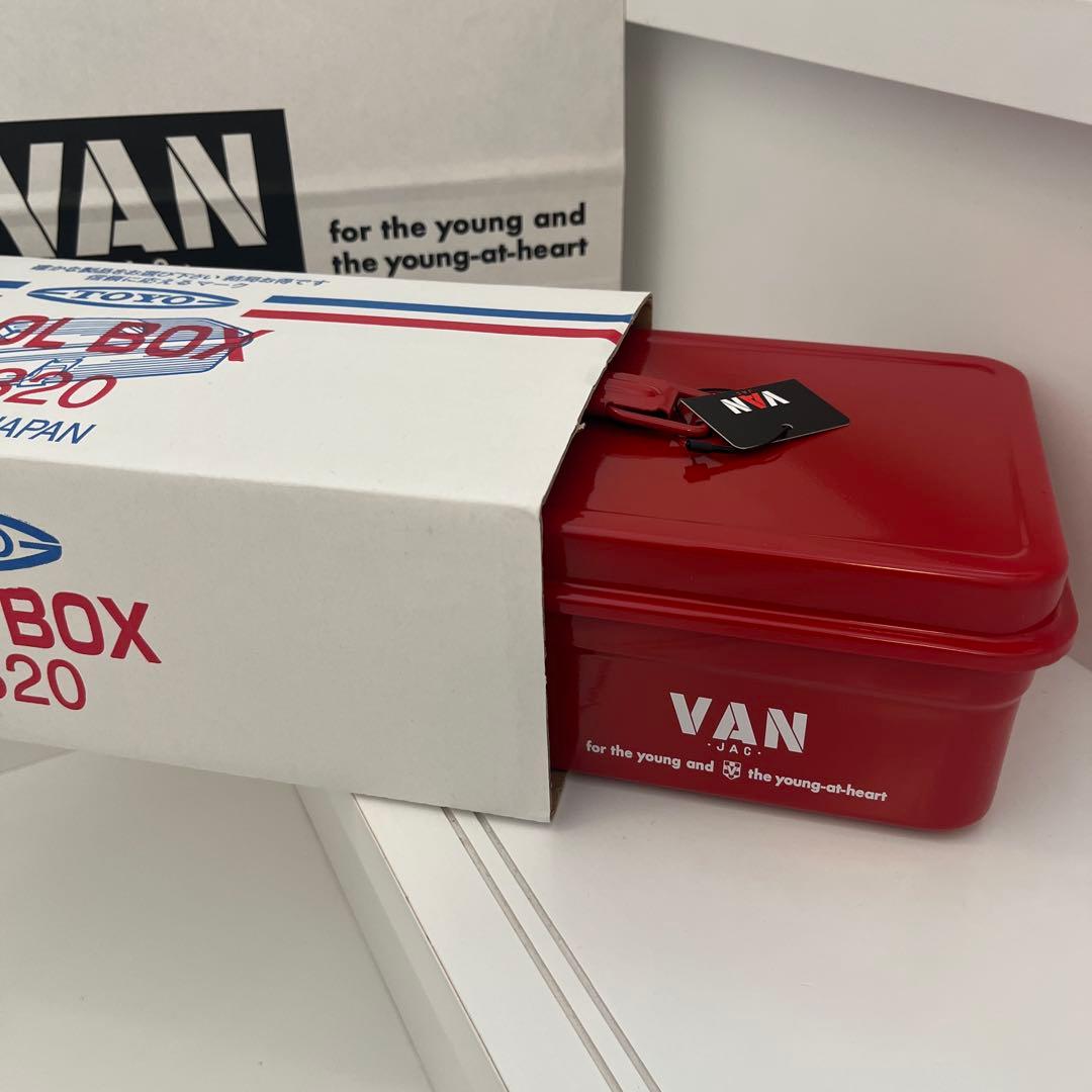 VAN小物入れ➕最新のステッカー♪
