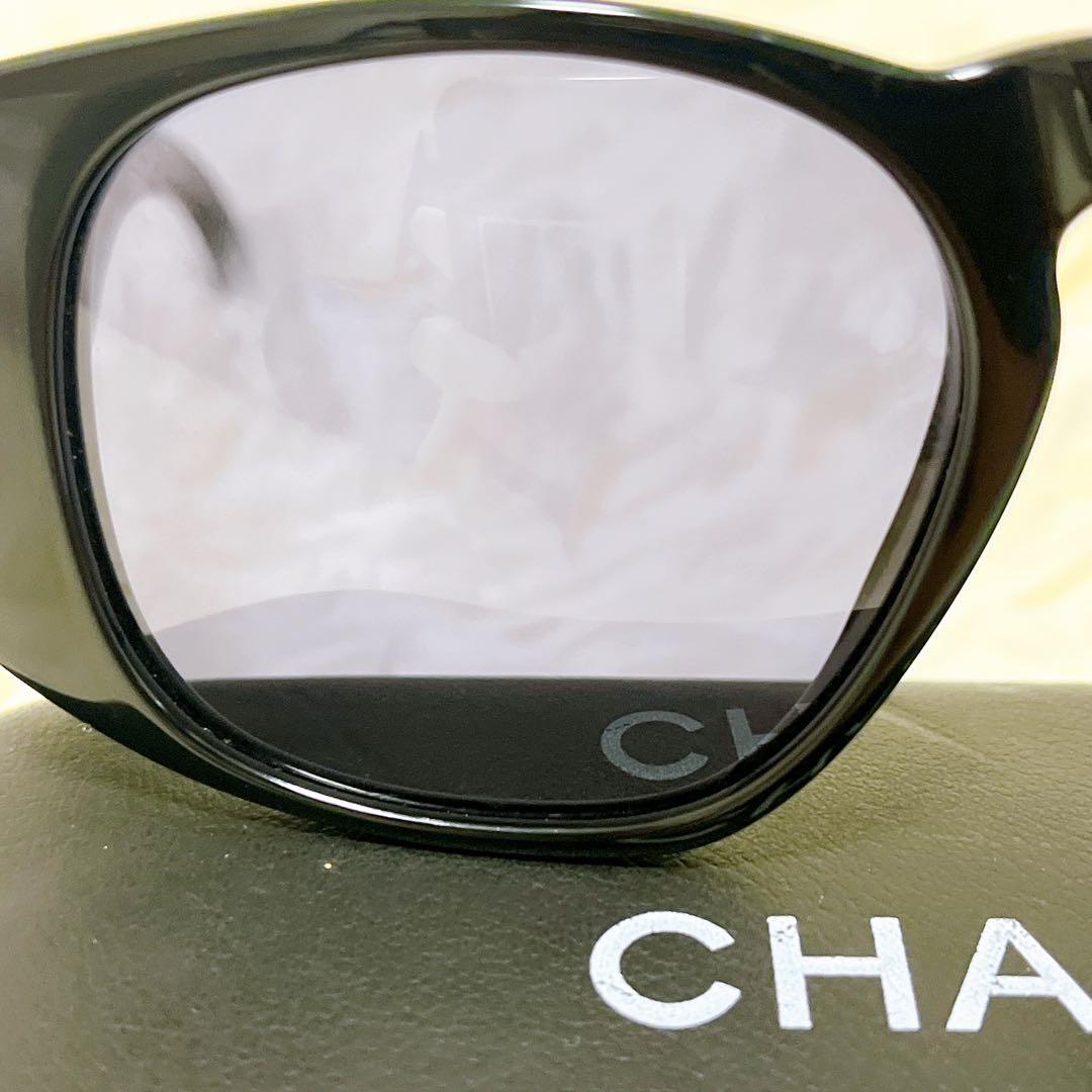 CHANEL サングラス　ココマーク　黒　ケース付き