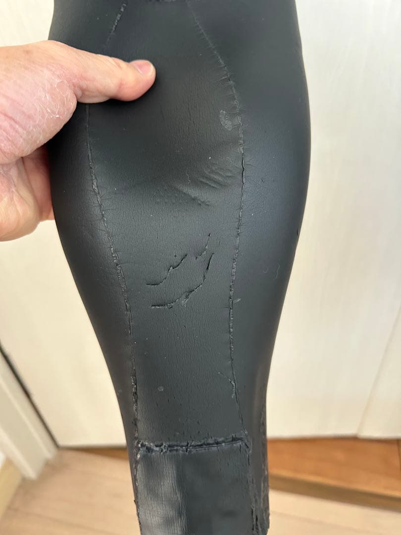 RASH ウェットスーツ　セミドライ　ML ラバー柔らか　オールブラック　激シブ