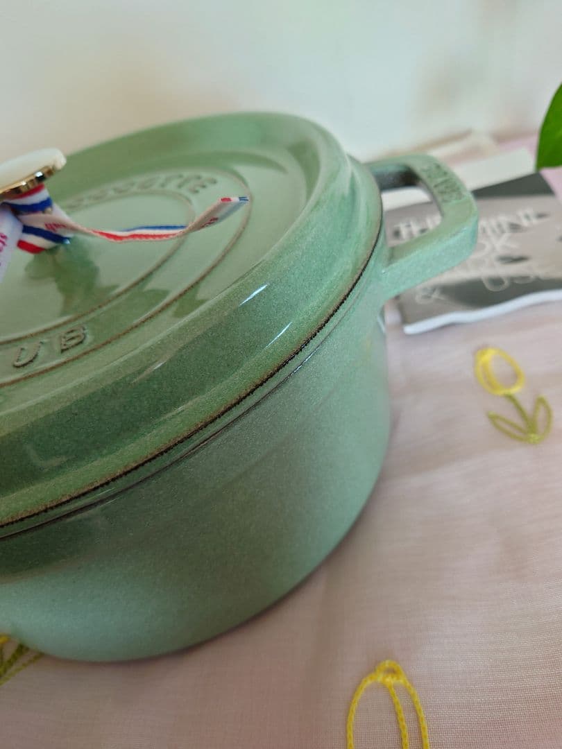 【美品】STAUB LA COCOTTE セージグリーン 24cm