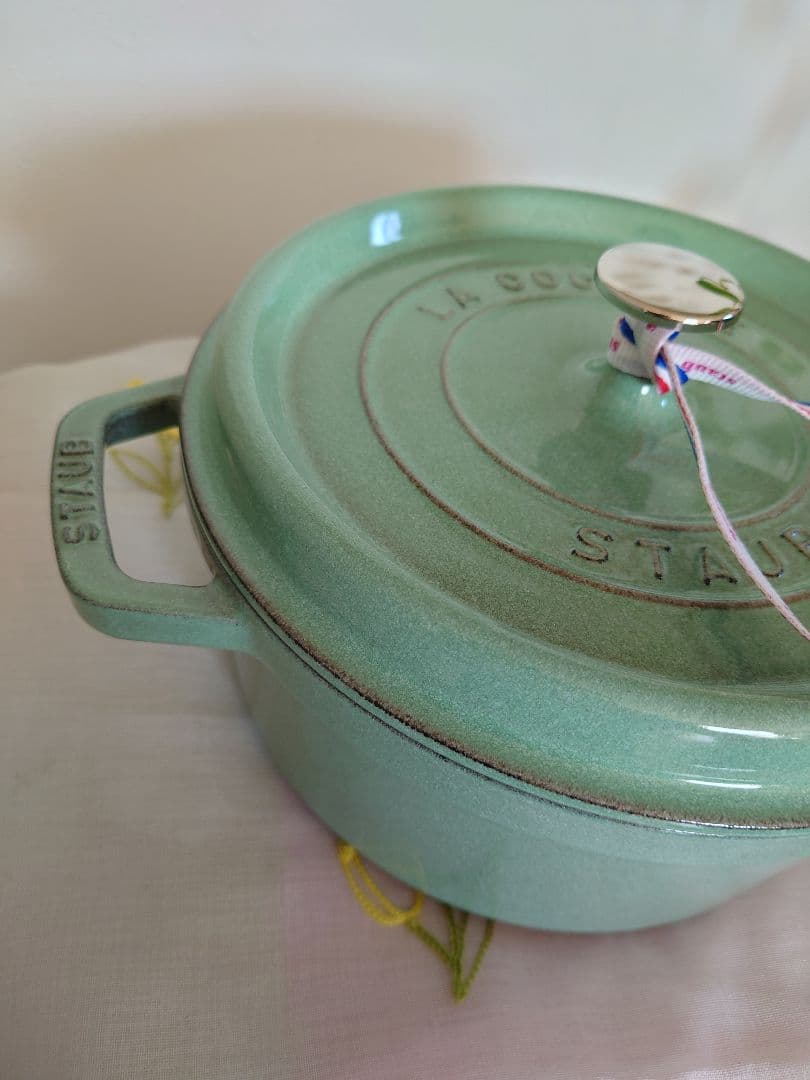 【美品】STAUB LA COCOTTE セージグリーン 24cm
